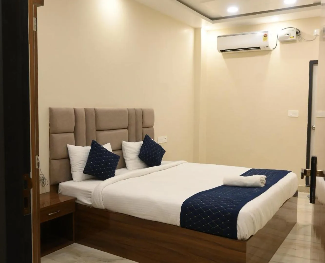 Shree Hari Niwas P Guest House Βαρανάσι