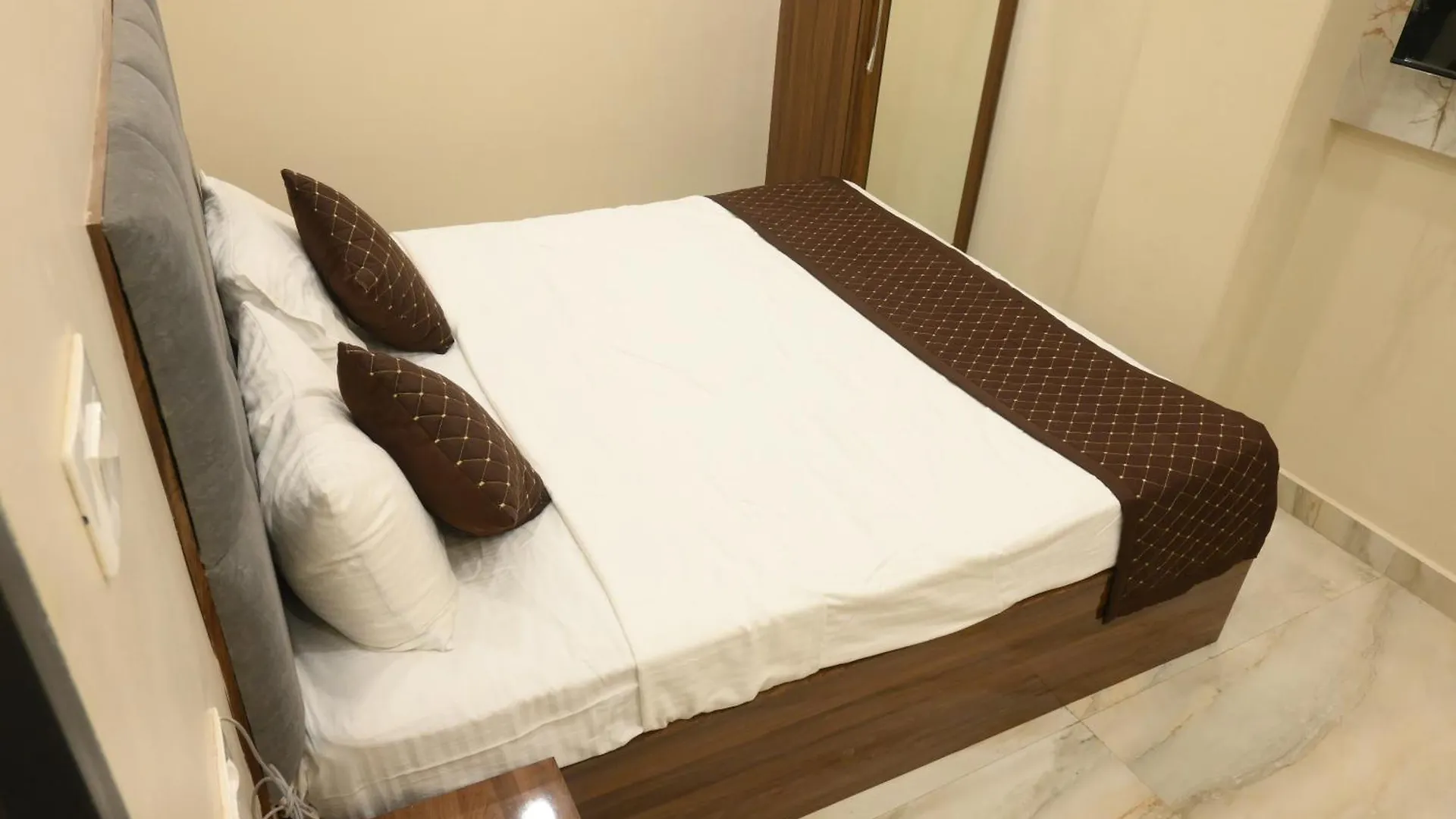 Shree Hari Niwas P Guest House Váránaszi 3*,  India
