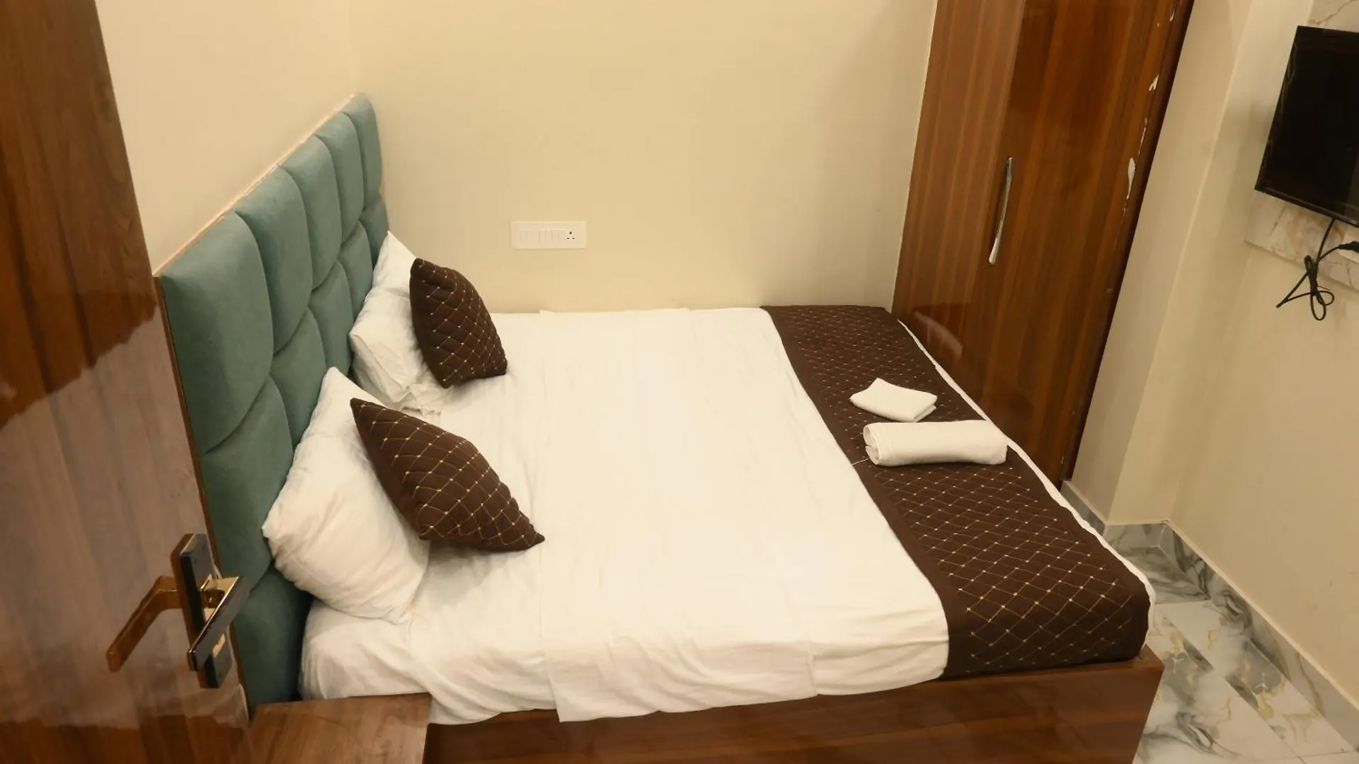 Shree Hari Niwas P Guest House Váránaszi 3*,  India